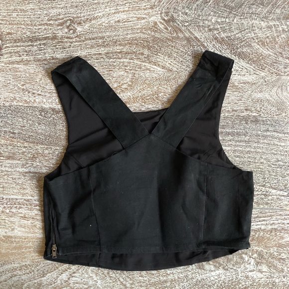 Lucca Couture Structured Crop Top - Picture 2 of 4